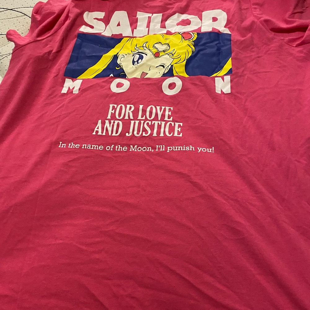 Torrid sailor moon t-shirt 3x
